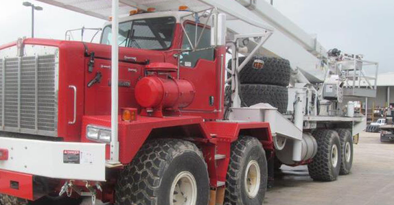 SalvageSale sells boom trucks by auction SalvageSale sells boom trucks by auction